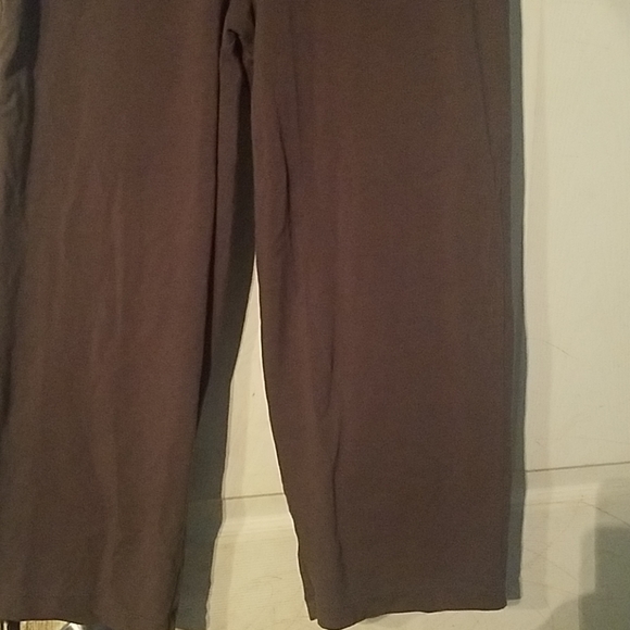 Work out pants - Picture 2 of 2